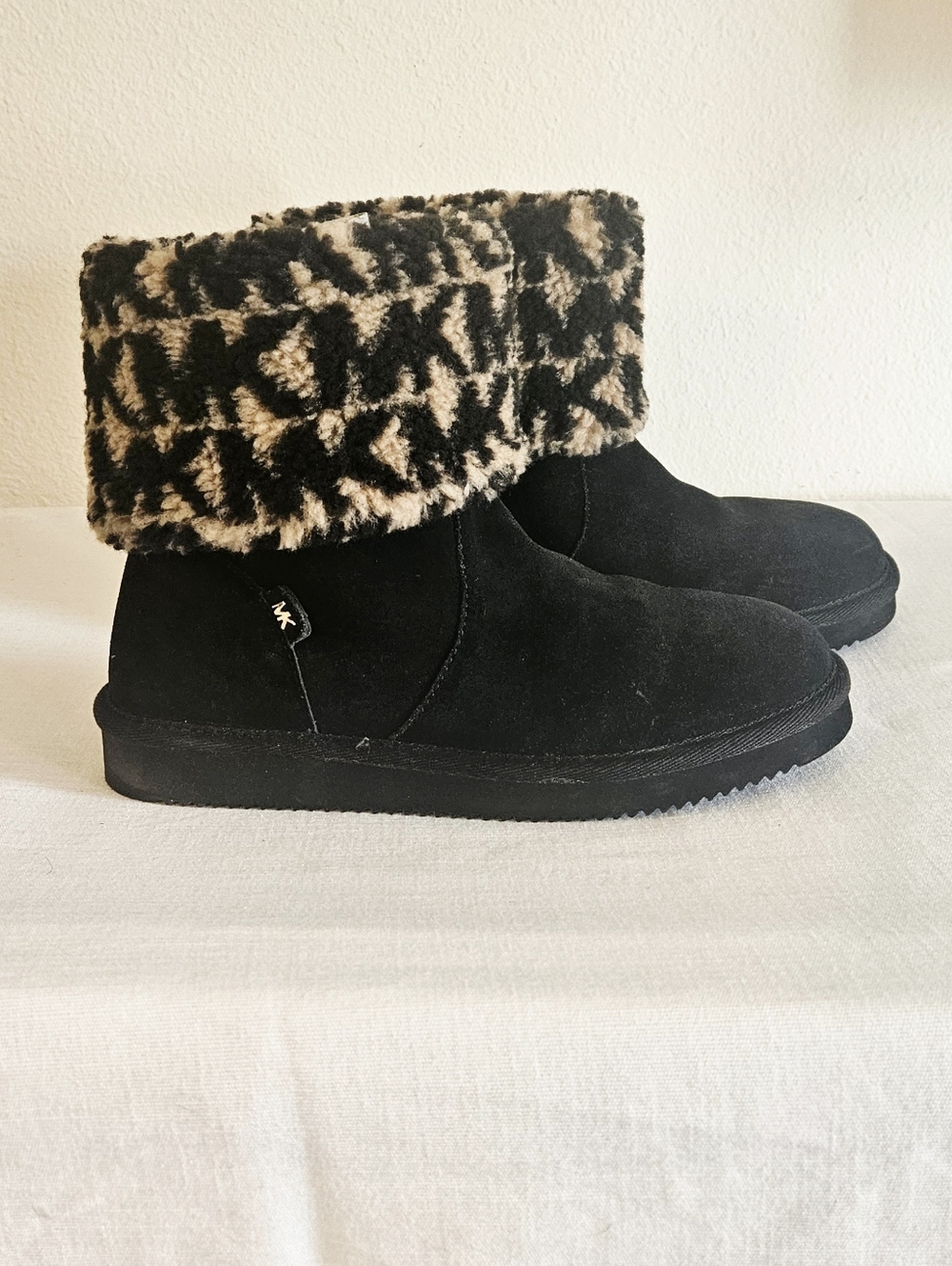 Michael Kors Black Suede Shearling Winter Boots – MK Logo Cozy Booties